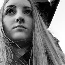 Olivia Willoughby's Instagram, Twitter & Facebook