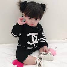 روزی چند بار دوستت دارم یکبار وقتی که هوا ب ر م می دارد قدم می زنیم وقتی که خوابم می آید تو می cute kids photos cute baby girl