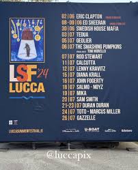 Vogliamo il Summer Festival - Riassunto di un grande Lucca Summer Festival  2024. Vogliamo il Summer Festival foto by @luccapix #luccapix  #riccardopollastrini #luccasummerfestival #lsf24 #giacomopollastrini  #silviatorre #dalessandroegalli ...