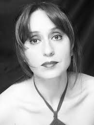 Quel che l'acqua mi ha dato”, stasera Rossella Giugliano racconta Frida  Khalo al Nuovo Abeliano