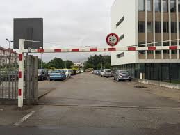 From wikimedia commons, the free media repository. P R Gerland Parkplatz In La Mulatiere Parkme