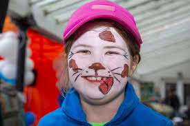 Adoring fans pack into Los Angeles bar to watch royal wedding