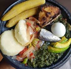 Avocat Ignames Bouillies Bananes Bouillies Poisson Frit Poisson Frit Cuisine Africaine Igname
