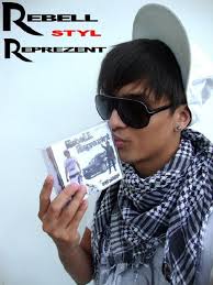 英和画像辞典：(reprezent)の意味は画像で解説！見るだけで「reprezent」の意味が分かる・覚えられる 