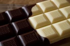 Les Differences Entre Le Chocolat Noir Et Blanc Living Healthy With Chocolate Chocolate Desserts