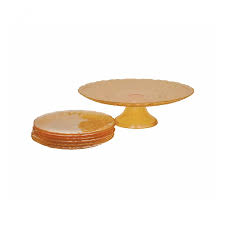 Karaca lara 7 parça tatlı kutu 1 adet ayaklı pasta servis tabağı 6 adet pasta servisi. Karaca Vintage Lace Tatli Kutu Pasta Takimi Karaca