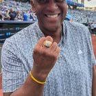 Would players be more tolerant of giving autographs in event games? :  r/Torontobluejays