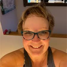 Debbie Proctor's Instagram, Twitter & Facebook