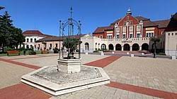 Nincs még egy ilyen település a világon! Hatvan Wikipedia