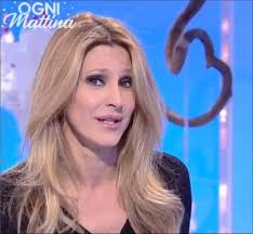 ✨ presenter actress info&contact : Adriana Volpe Nuovo Cambio Nella Sua Vita Cosa Succede