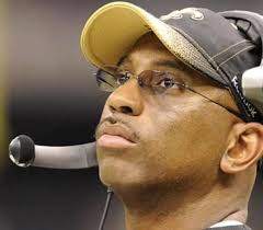 St. Thomas Aquinas Raiders Football's post