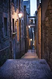 Anchor Close Twilight In 2020 Royal Mile Edinburgh Edinburgh Edinburgh Scotland