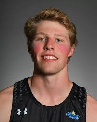 Eli Hall's Instagram, Twitter & Facebook