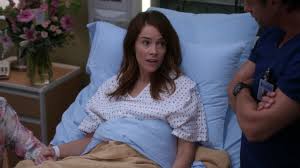 A drama centered on the personal and professional lives of five surgical interns and their supervisors. Amazon De Grey S Anatomy Staffel 14 Dt Ov Ansehen Prime Video