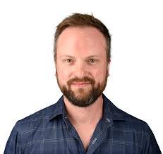 Eric Butterwick's Instagram, Twitter & Facebook