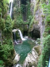 Cascade Des Tuffs Cascade De La Langouette Cascade De La Billaude Jura Les Amoureux Du Jura France Travel Around The Worlds Waterfall
