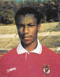 Paulão former footballer from angola right winger last club: Modzy4 Nmobxim