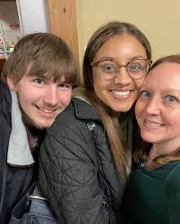 Sassy Robin (@robin.copley) • Instagram photos and videos