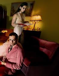 I S S N 2 0 5 2 − 0 8 0 8