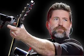 Josh Turner Preps Long Black Train 20th Anniversary Tour