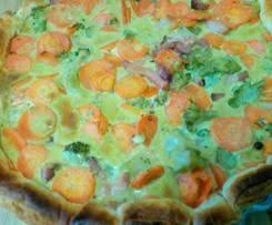 Quiche Aux Carottes Brocolis Et Lardons Recette En 2020 Recettes De Cuisine Legere Recette Quiche Sans Pate Courgette