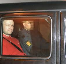 Sie hatten kontakte zu vielen personen, oft aber nur kurz und sporadisch. Haftanstalt Ila Breivik Sitzt In Sieben Quadratmeter Zelle Ein Welt