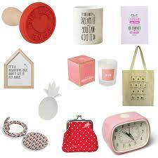 Des objets décoration, des objets pour le jardinage, des packs détente, des bijoux. Petit Cadeau