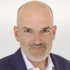 Noch nicht einmal jedes fünfte Unternehmen aus der Baubranche hat sich  intensiv mit KI-Anwendungen beschäftigt?!