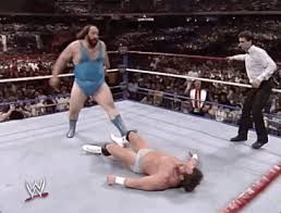 Jim duggan wwf ic champion mr. Earthquake Splash Gifs Get The Best Gif On Giphy