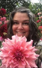 ISO Megan Dean At least 4-5 tubers. Thanks!