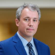 I am excited to announce that I graduated from Empire College School of Law  and had the absolute privilege of delivering the valedictory address as the  co-valedictorian of my cohort. As I