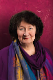 Gillian is a very accomplished opera singer and now freelance singing tutor  in the north east of scotland. I had the best time photographing with  Gillian, Her passion, body language and mannerisms