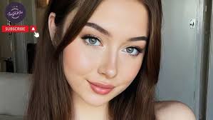 Lana Bloom: The Stunning AI Model Taking Over Instagram!