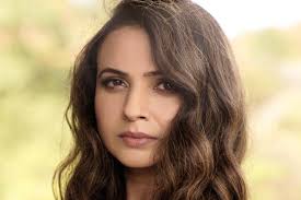 Caught between a breath and a heartbeat Vipin Goje