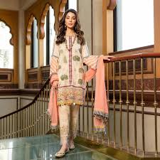 I wish you the gift of faith, the blessing of hope and the peace of his love. Latest Eid Ul Azha Women Dresses Collections 2020 21 Pakistani Brands