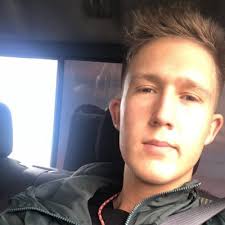 Kyle Creason's Instagram, Twitter & Facebook