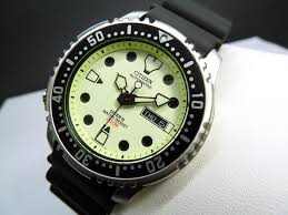 Autheslider_itemtop_pcntic sports watch for the world's professionals.from its debut in1989, the promaster professional sports watch has been a firm favourite with professionals who challenge. Lot Art Citizen Special Edition Luminor Promaster Aqualand Automatic Diver S 200 Metri Ny0040 09w Men 2019