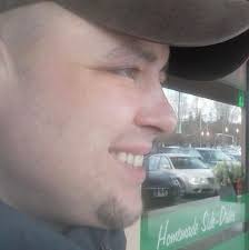 Anyone know an Aaron Branden Shelly Jr? His wallet was left in my mailbox.  He used to live at my property, his former address. Graduated from  Richfield HS recently, played baseball. Wallet