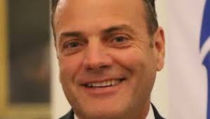 Lawmakers line up behind streaming service fee bill