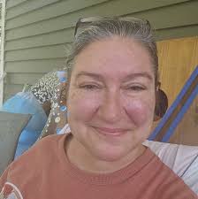 badly want to crochet but i don't know how, i have the things needed for  making crochet the only problem is i don't know how to start