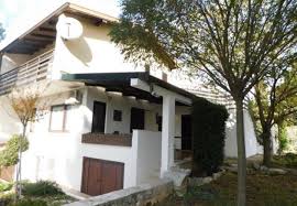 Günstiges haus mit garten zu verkaufen! Haus In Pula Kaufen Kroatien 187000 170 Qm Adrionika Com