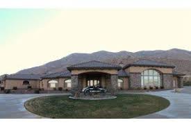 Affordable commercially zoned parcel in apple valley ca, with 50 feet of prime frontage along high traffic highway 18. Apple Valley Real Estate Apple Valley Ca Homes For Sale Call Jody Noel 760 483 3380 For More Info Real Estate Apple Valley Apple Valley Ca