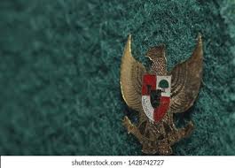 Gold and multicolored logo sticker, national emblem of indonesia pancasila indonesian garuda, garuda national emblem of indonesia pancasila symbol, symbol, emblem, logo, vertebrate png. Garuda Pancasila Logo Vector Ai Free Download