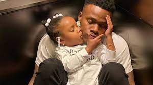 Jun 06, 2021 · dababy age in 2021: She Went Crazy With The Lemon Pepper Fans Crack Up When Dababy S Daughter Pours A Healthy Amount Of Seasoning On Food While Cooking With Her Dad