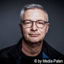 The list should attempt to document films which are more closely related to action, even if they bend genres. Synchronsprecher Von Bob Odenkirk Buchen Media Paten Com