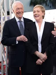 Christopher plummer (captain georg von trapp) after 'the sound of music,' christopher, now 85, went on to have a successful acting career that has spanned more than five decades. Julie Andrews And Christopher Plummer Reunite For The Sound Of Music 50th Anniversary Celebrity News Showbiz Tv Express Co Uk
