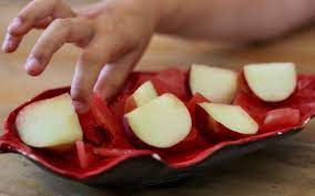 Später bilden sich vor allem in der südhälfte sowie zudem wird es langsam wärmer. Was Kleinen Kindern Bei Hitze Schmeckt 7 Mahlzeiten Fur Die Hitzezeit Hans Natur Blog