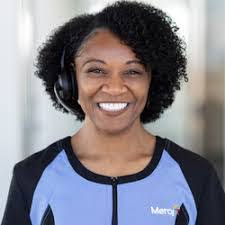 Heather Popham's Instagram, Twitter & Facebook