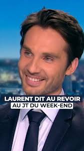 Ce dimanche, Laurent Mathieu a dit « au revoir » au JT du week-end 😄 Pas  de panique, vous le retrouverez désormais en semaine en alternance avec  Nathalie Maleux ✨, #infos #jt #rtbf #weekend