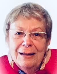 Noelle Harding's Instagram, Twitter & Facebook